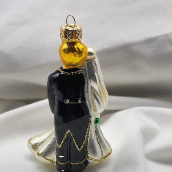 Bride & Groom Glass Wedding Ornament - Picture 2 of 4